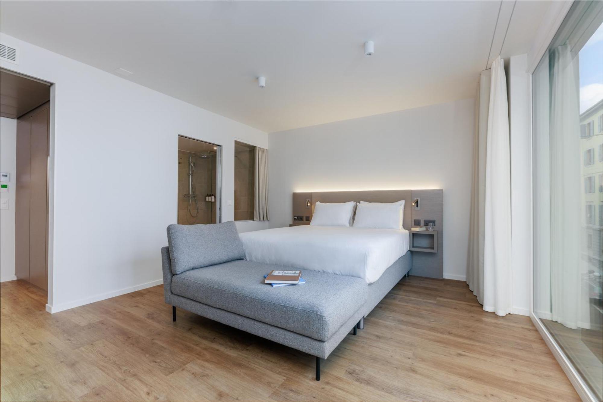 Hotel Base Genebra