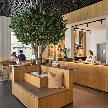 Base Hotel