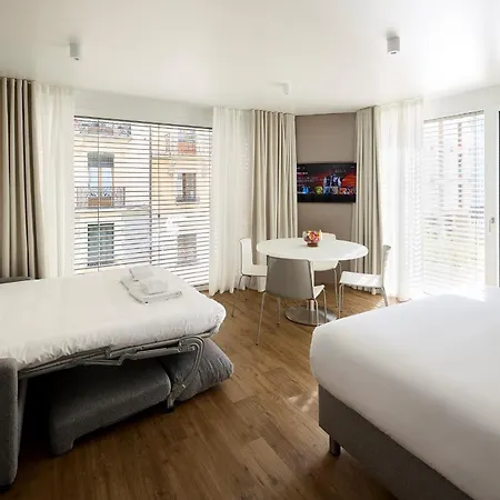 Base Hotel 4*